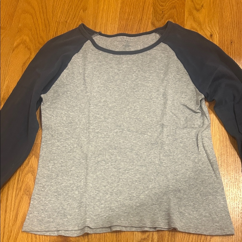 Brandy Melville Gray and Navy Raglan Long Sleeve Tee